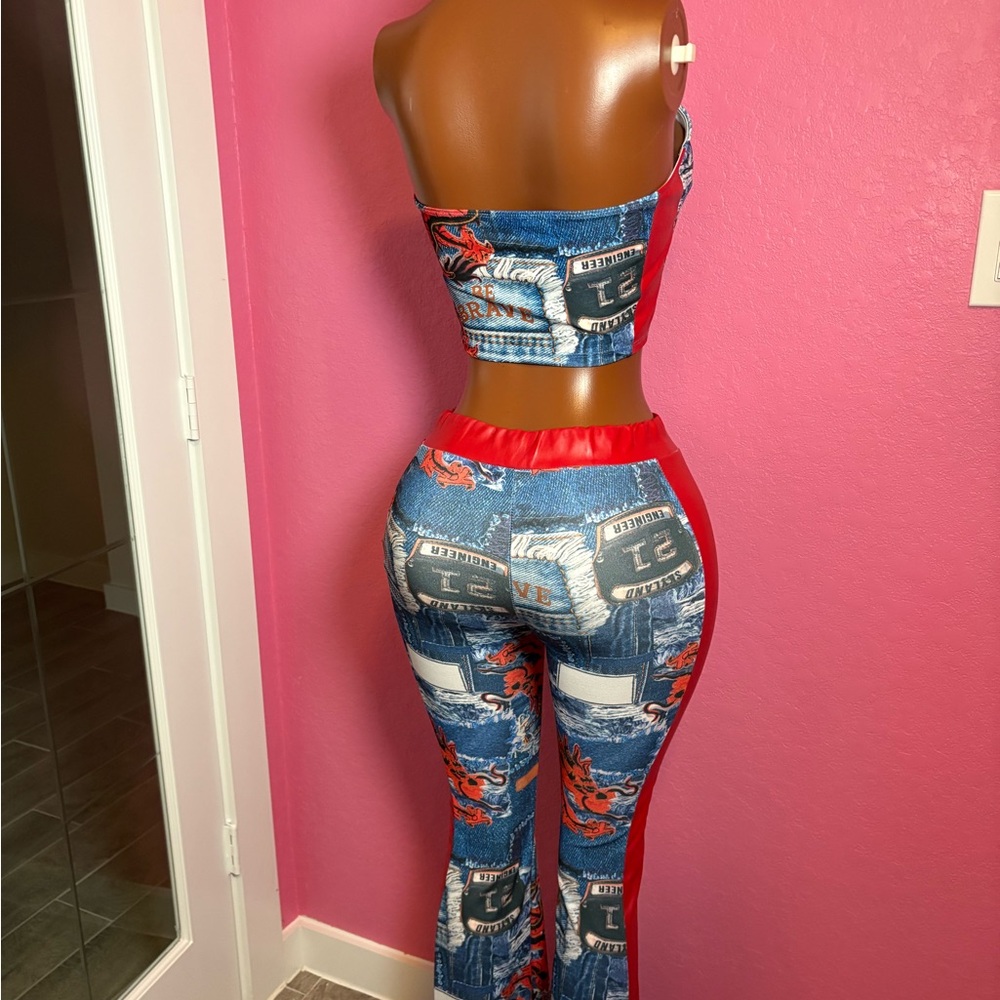 Red and Blue Graphic Two-Piece Set - Picture 3 of 7